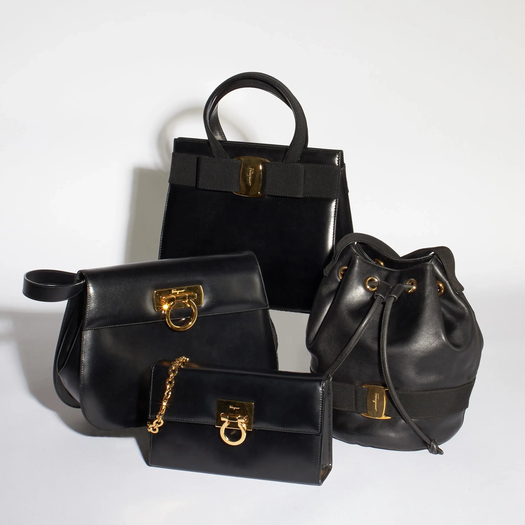 FERRAGAMO(フェラガモ)のヴィンテージ商品一覧|ヴァルティーク FERRAGAMO(フェラガモ)のヴィンテージ商品一覧|ヴァルティーク