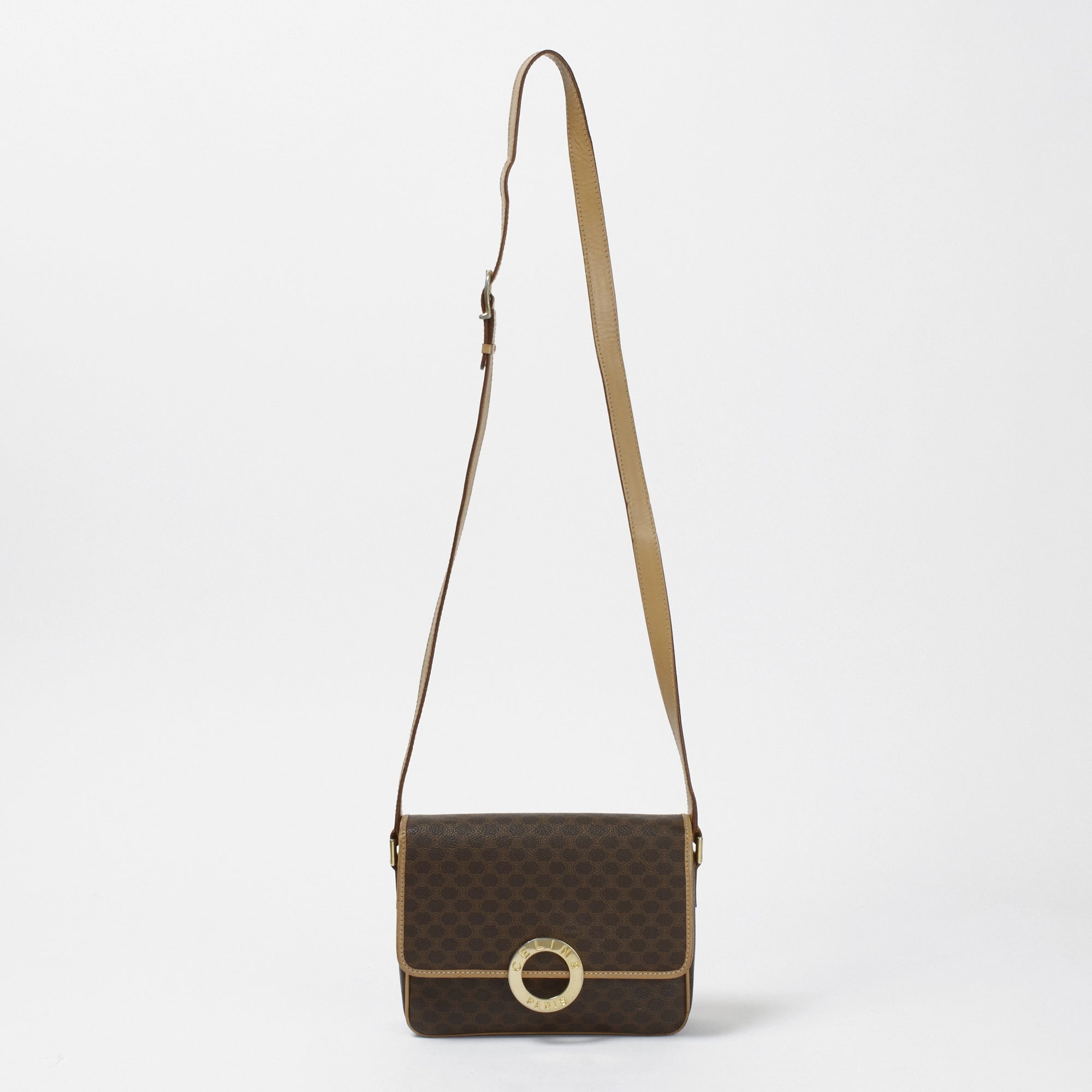 CELINE/セリーヌ】マカダム柄 サークルロゴ シングルフラップ CELINE/セリーヌ】マカダム柄 サークルロゴ シングルフラップ