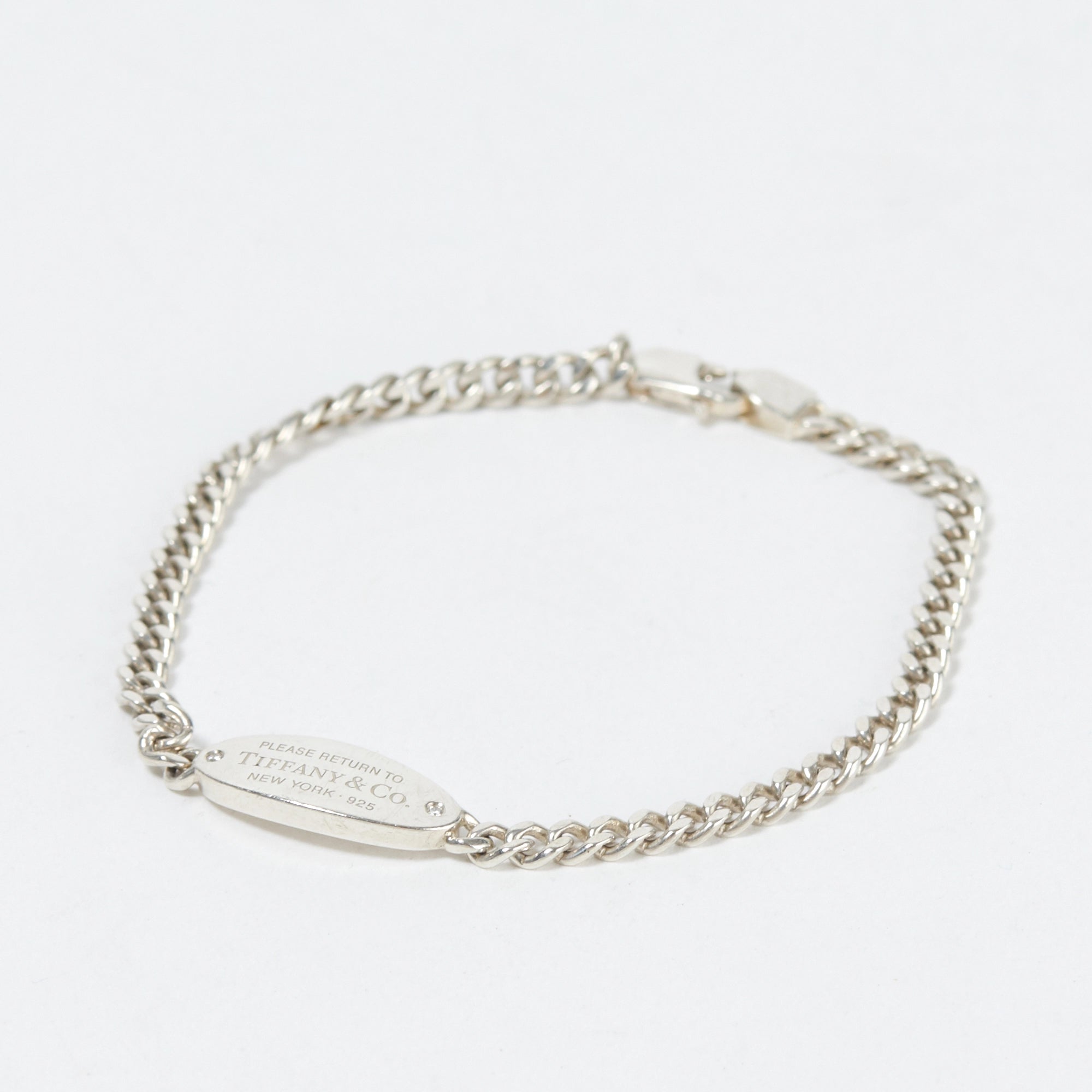 TIFFANY/ティファニー】リターントゥ オーバルタグ 2Pダイヤ TIFFANY/ティファニー】リターントゥ オーバルタグ 2Pダイヤ