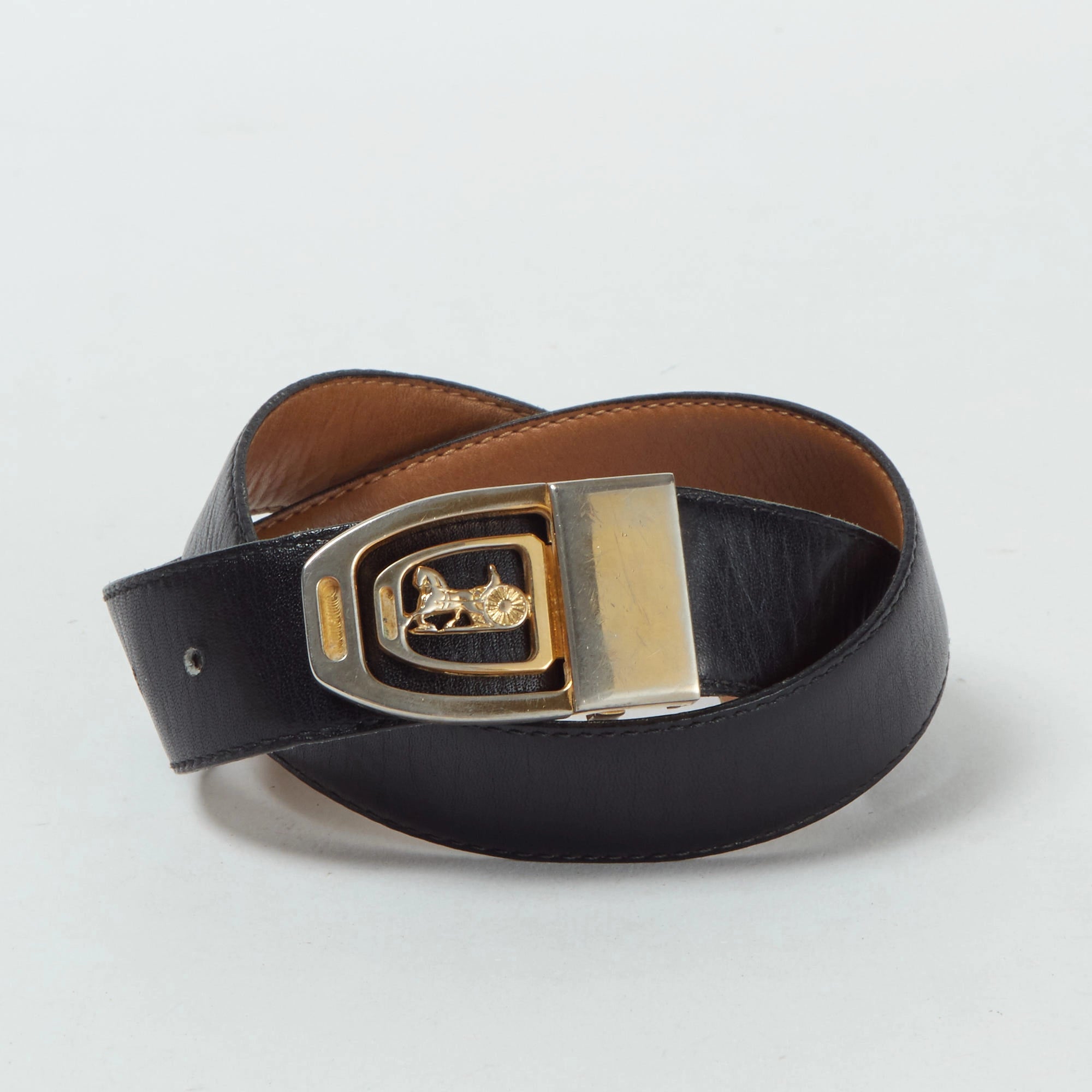 CELINE/セリーヌ】馬車金具 ゴールド金具 ベルト|ヴァルティーク CELINE/セリーヌ】馬車金具 ゴールド金具 ベルト|ヴァルティーク