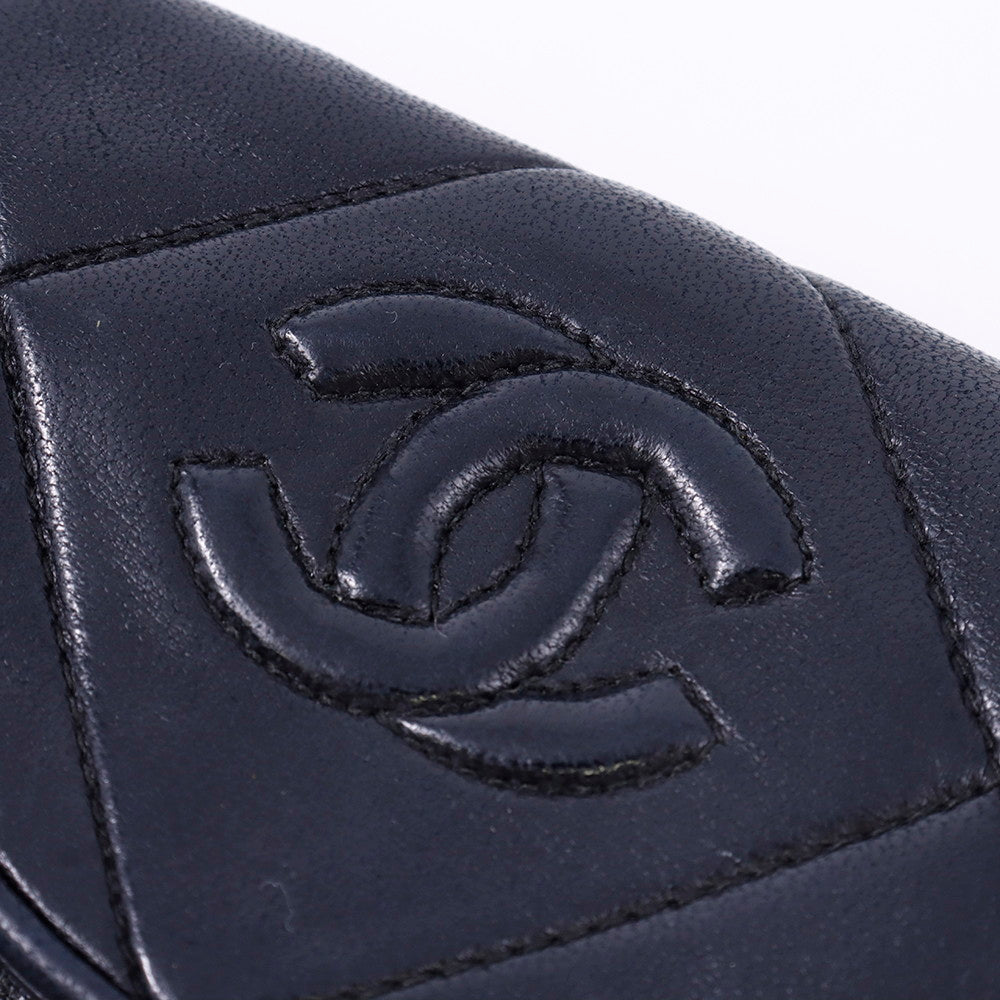 CHANEL マトラッセ チェーンショルダー 黒 Lambskin サイズミニ