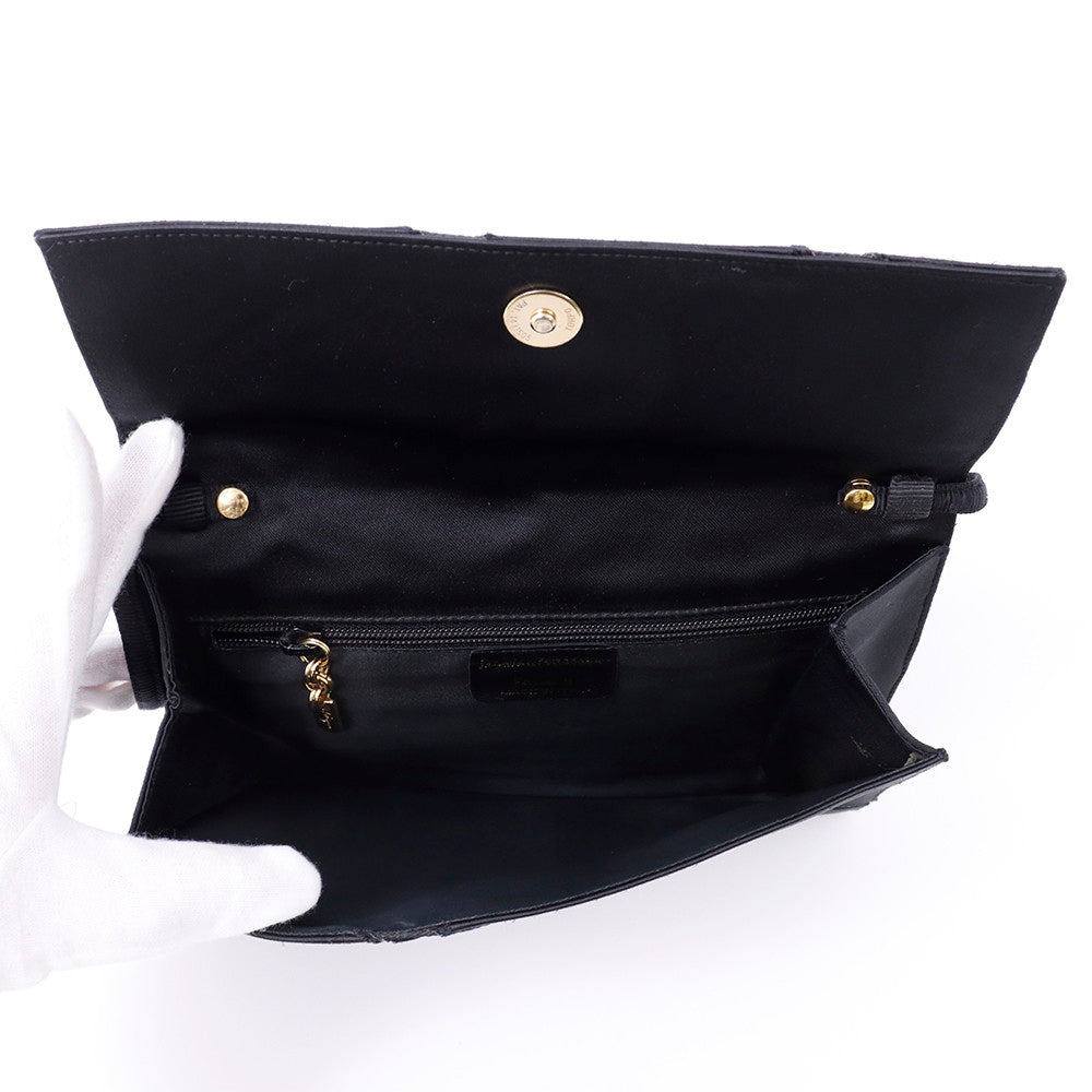 Ferragamo ショルダーバッグ 黒 Satin