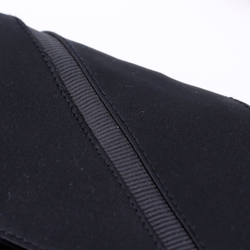 Ferragamo ショルダーバッグ 黒 Satin