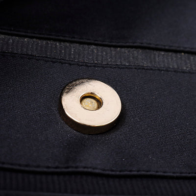 Ferragamo ショルダーバッグ 黒 Satin