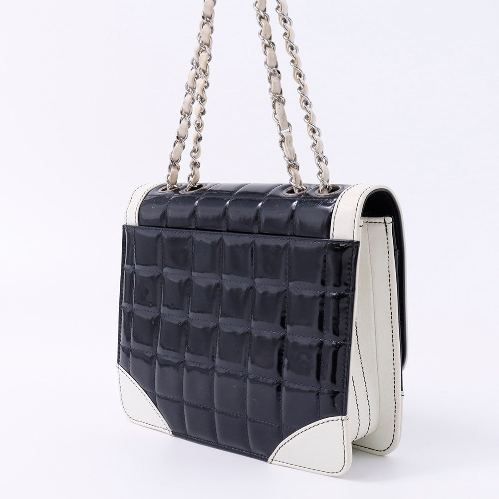 CHANEL チョコバー チェーンショルダーバッグ 黒/白 A16524 Patent