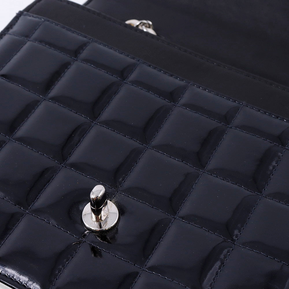 CHANEL チョコバー チェーンショルダーバッグ 黒/白 A16524 Patent