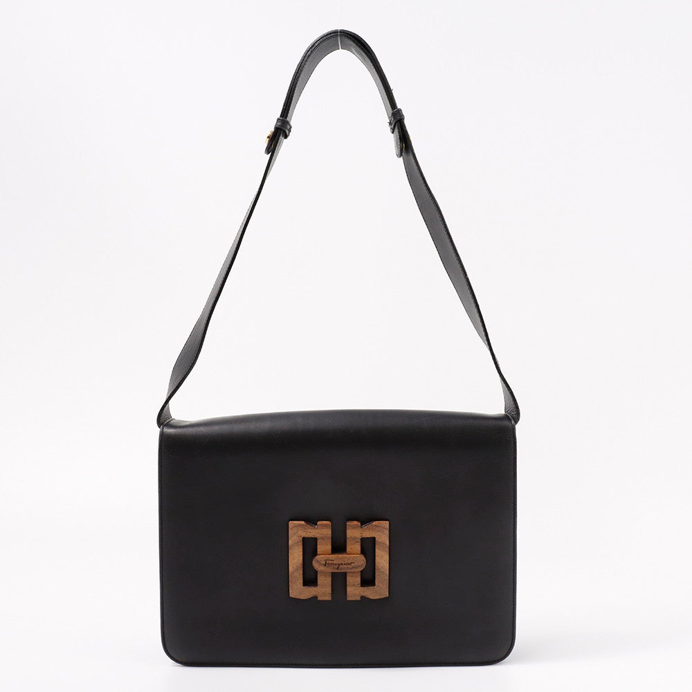 Ferragamo ワンショルダー 黒 Leather