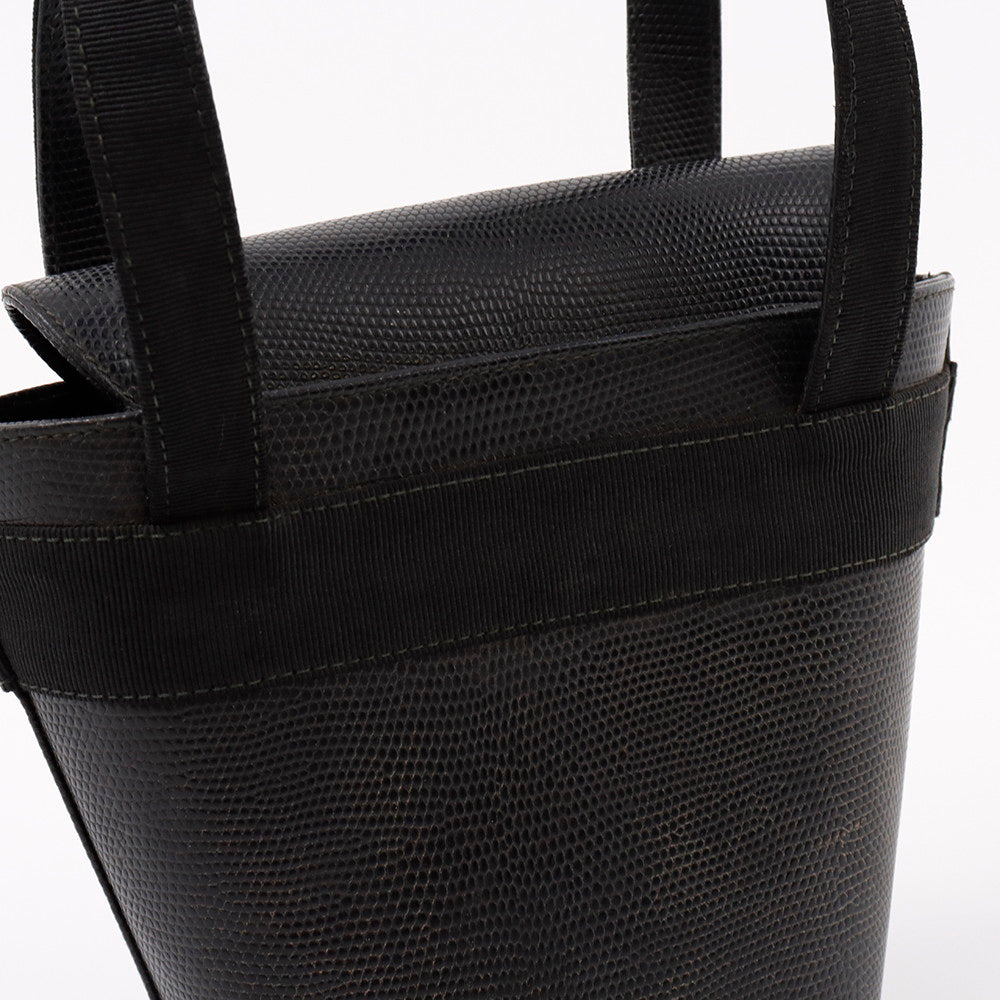 Ferragamo ヴァラリボン ハンドバッグ 黒 Leather