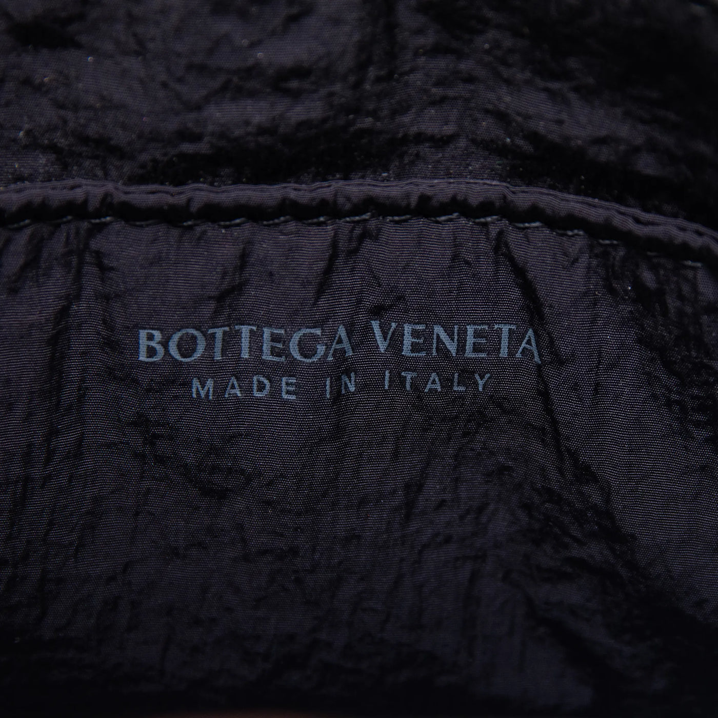 【BOTTEGA VENETA・ボッテガヴェネタ】ブラック/イントレチャート/BO230001/ショルダーバッグ/USED