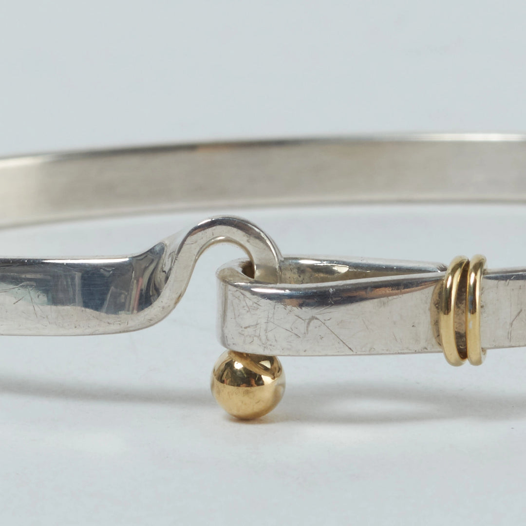 ティファニー TIFFANY サークルフック バングル SV YG コンビ ティファニー TIFFANY サークルフック バングル SV YG コンビ