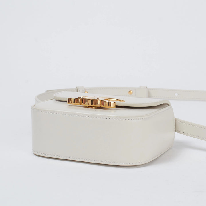 CELINE/セリーヌ】トリオンフ ゴールド金具 ショルダーバッグ CELINE/セリーヌ】トリオンフ ゴールド金具 ショルダーバッグ