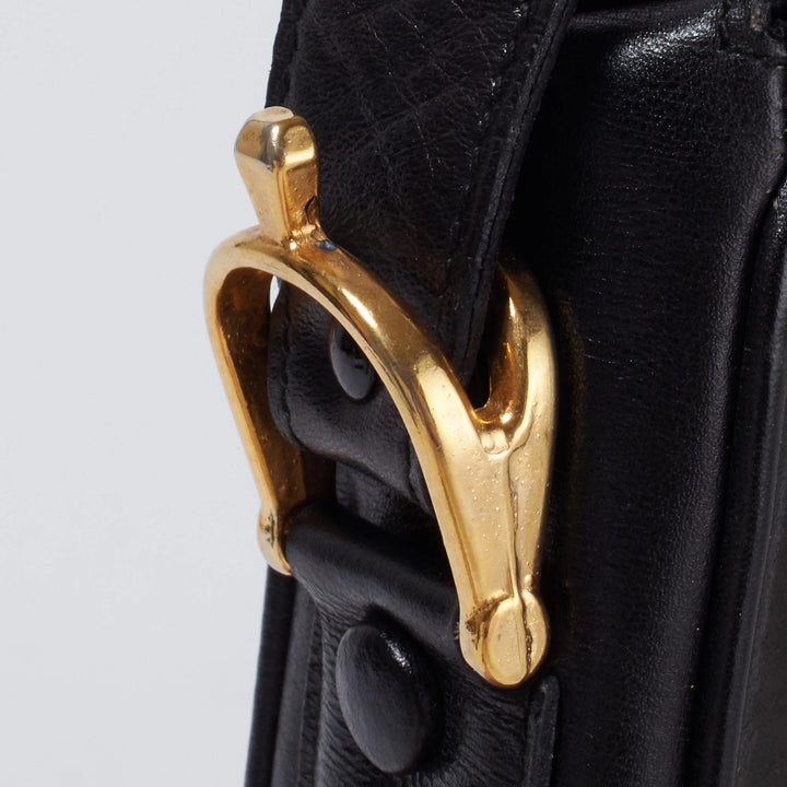 ブラック　ショルダーバッグ ゴールド金具　ロゴ入り　トリオンフ CELINE/セリーヌ】トリオンフモチーフ ゴールド金具 ショルダーバッグ