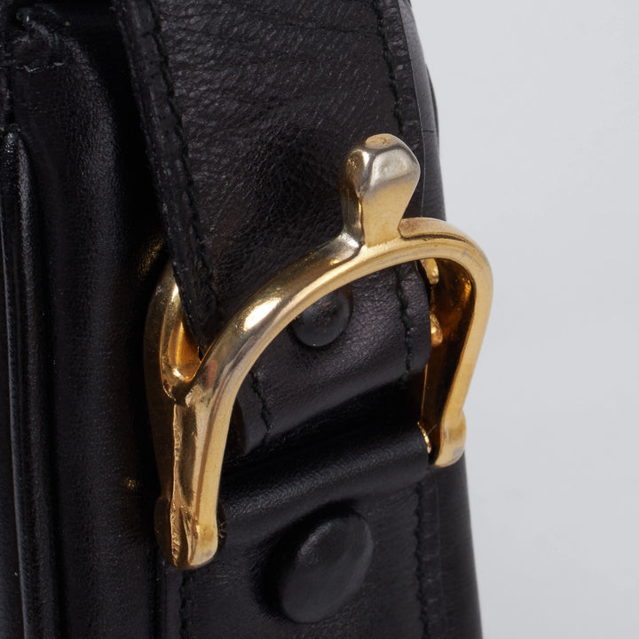 CELINE/セリーヌ】トリオンフモチーフ ゴールド金具 ショルダーバッグ