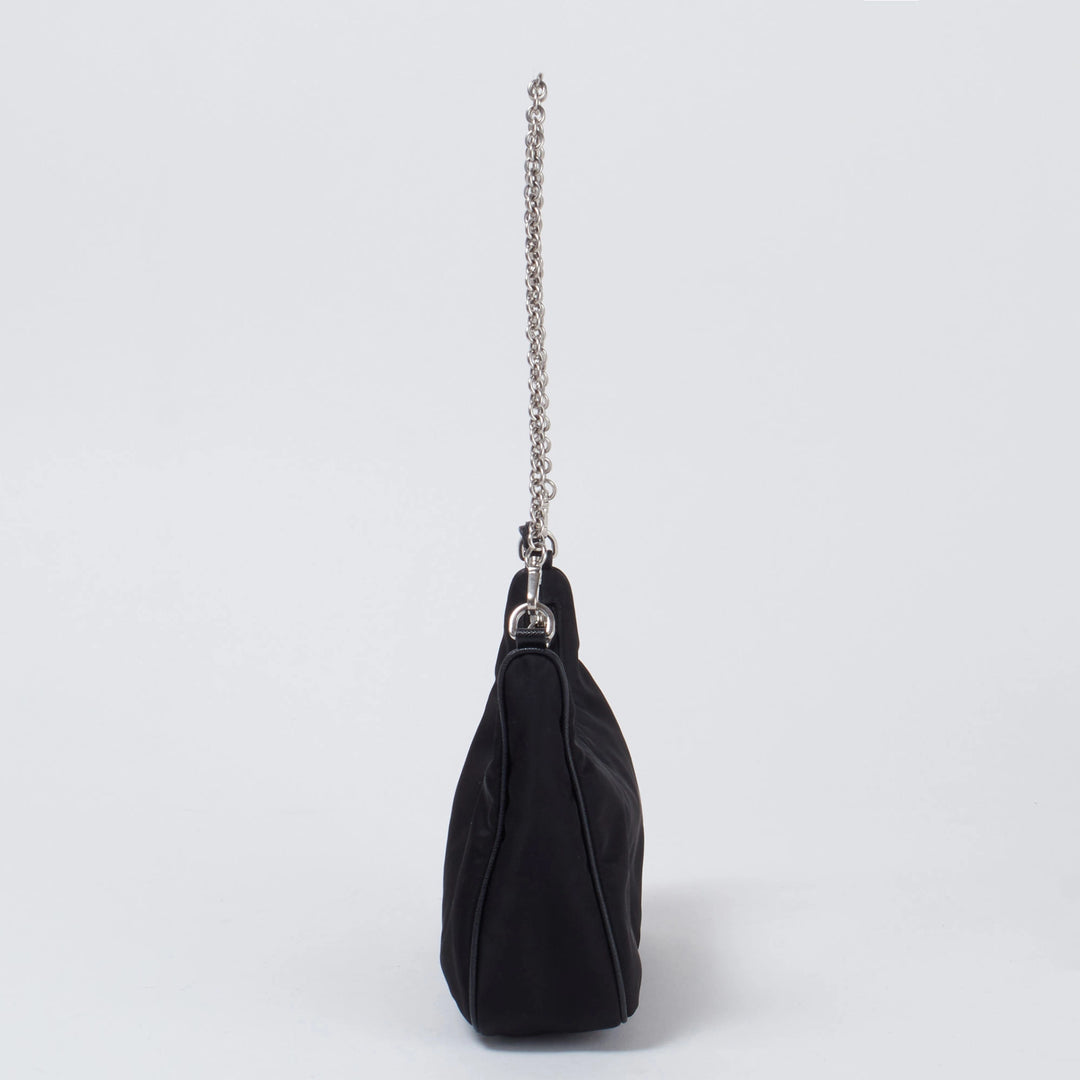 PRADA/プラダ】ナイロン ショルダーバッグ ブラック|ヴァル PRADA/プラダ】ナイロン ショルダーバッグ ブラック|ヴァル