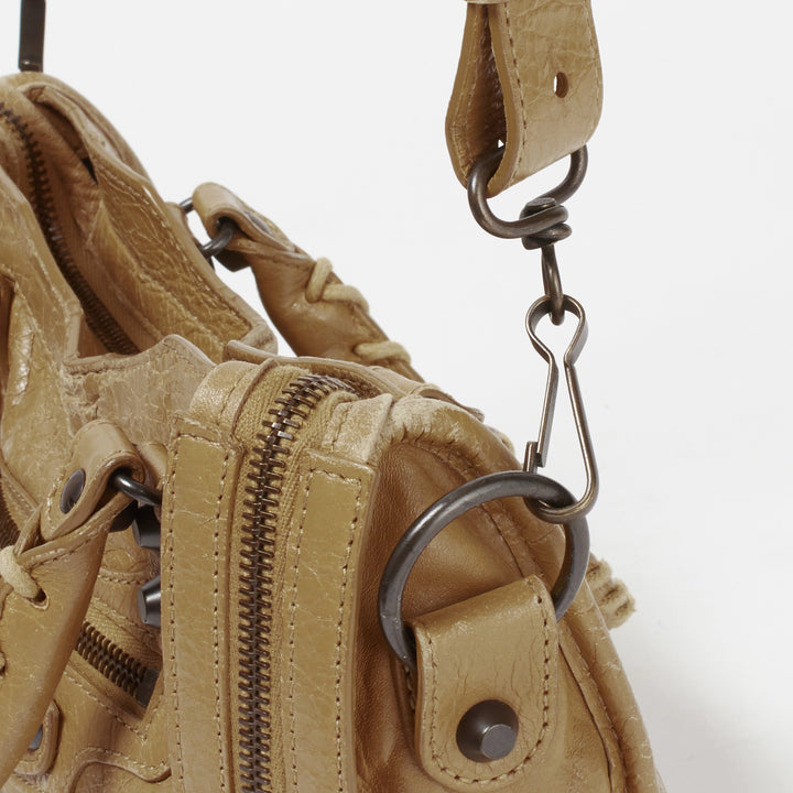 ヴィンテージ BALENCIAGA ショルダーバッグ Vintage Y2K Balenciaga Black Leather City Shoulder Bag – On Seam