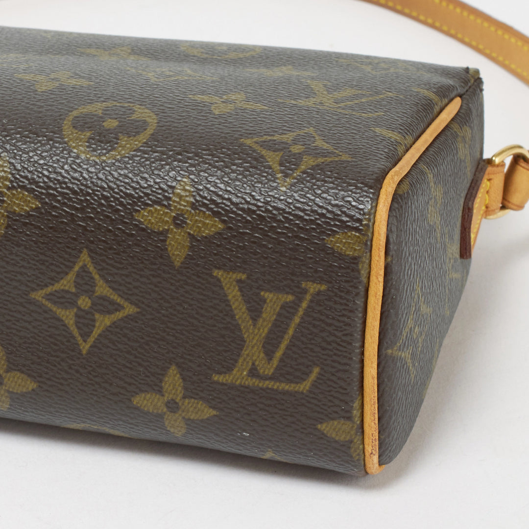 LOUIS VUITTON/ルイ・ヴィトン】モノグラム レシタル ハンドバッグ  M51900｜ヴァルティークヴィンテージ【公式】｜レディースファッション通販 – VALTIQUE VINTAGE TOKYO