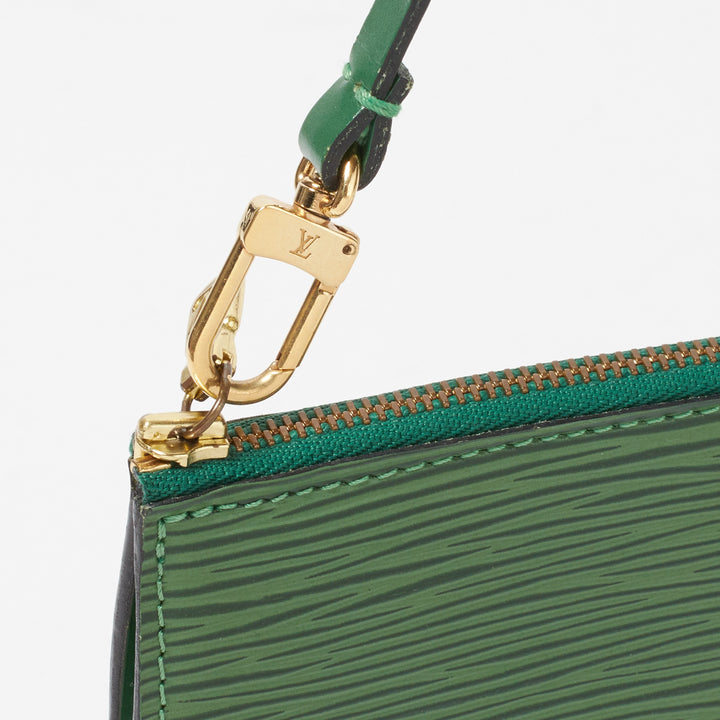 LOUIS VUITTON/ルイ・ヴィトン】エピ ポシェット・アクセソワール LOUIS VUITTON/ルイ・ヴィトン】エピ ポシェット・アクセソワール