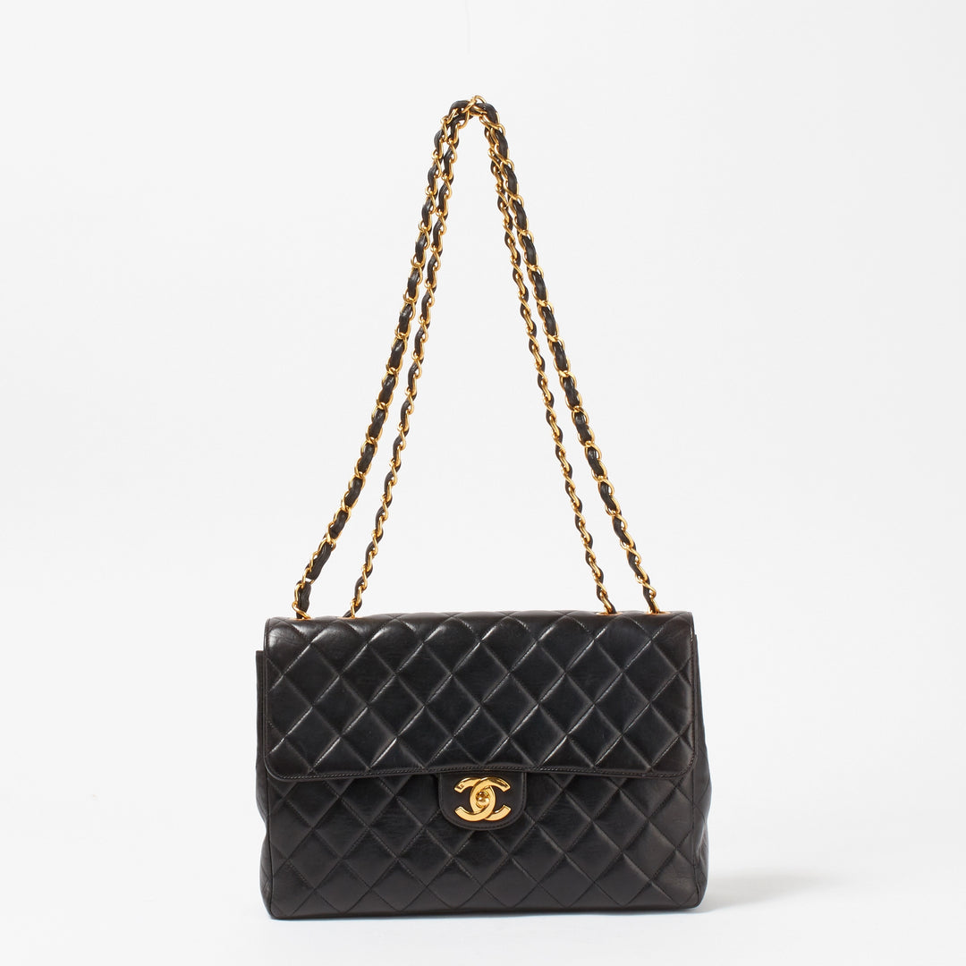CHANEL/シャネル】マトラッセ ラムスキン Wチェーンショルダー CHANEL/シャネル】マトラッセ ラムスキン Wチェーンショルダー