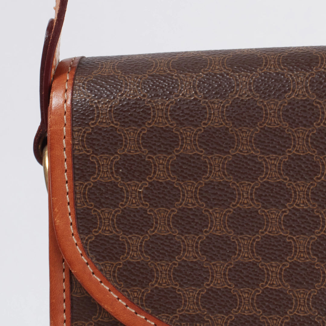 最終値下げ　CELINE ショルダーバッグ ポシェット マカダム柄 ガンチーニ CELINE セリーヌ マカダム柄 ガンチーニ金具 ショルダーバッグ