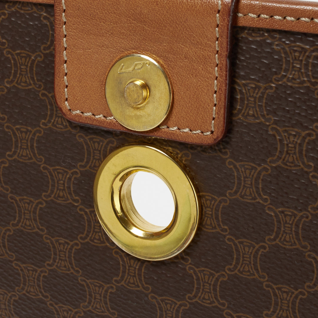 CELINE/セリーヌ】マカダム柄 フルフラップ ゴールド金具 ショルダー