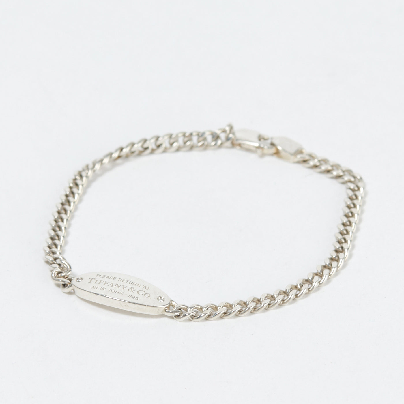 TIFFANY/ティファニー】リターントゥ オーバルタグ 2Pダイヤ TIFFANY/ティファニー】リターントゥ オーバルタグ 2Pダイヤ