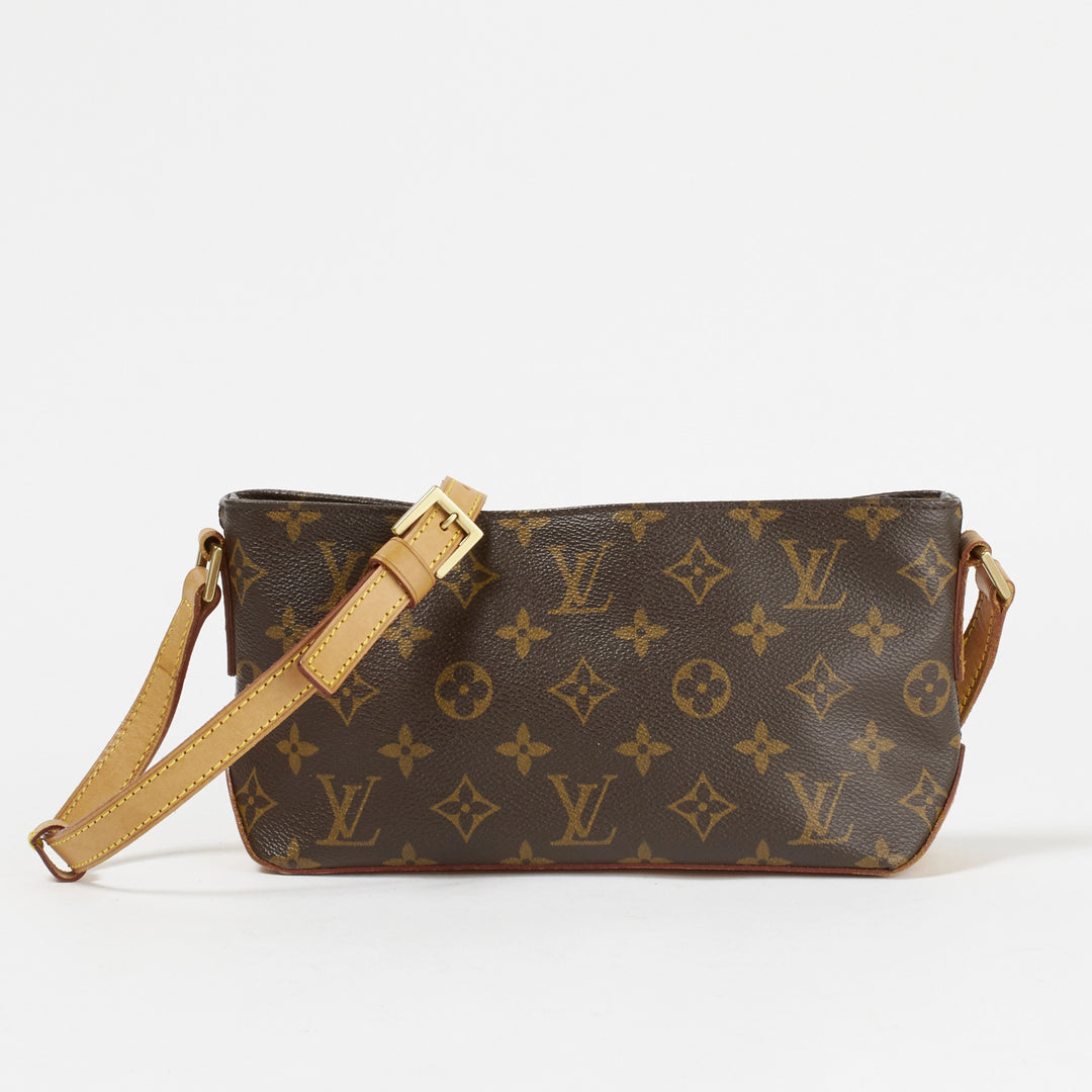 LOUIS VUITTON/ルイ・ヴィトン】モノグラム トロター ショルダーバッグ  M51240｜ヴァルティークヴィンテージ【公式】｜レディースファッション通販 – VALTIQUE VINTAGE TOKYO