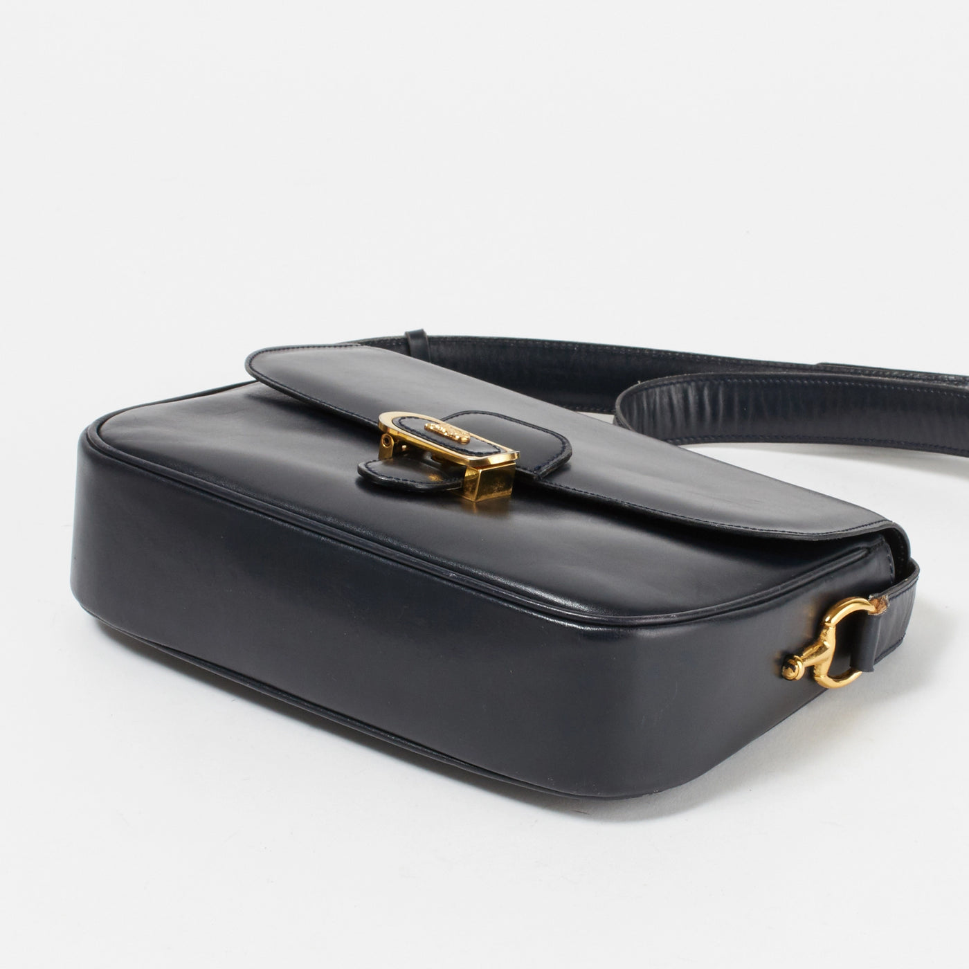 CELINE/セリーヌ】馬車金具モチーフ ショルダーバッグ ブラック系 CELINE/セリーヌ】馬車金具モチーフ ショルダーバッグ ブラック系