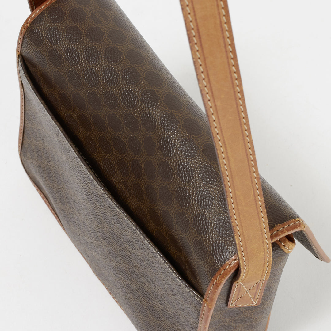 CELINE/セリーヌ】マカダム柄 サークルロゴモチーフ ショルダーバッグ