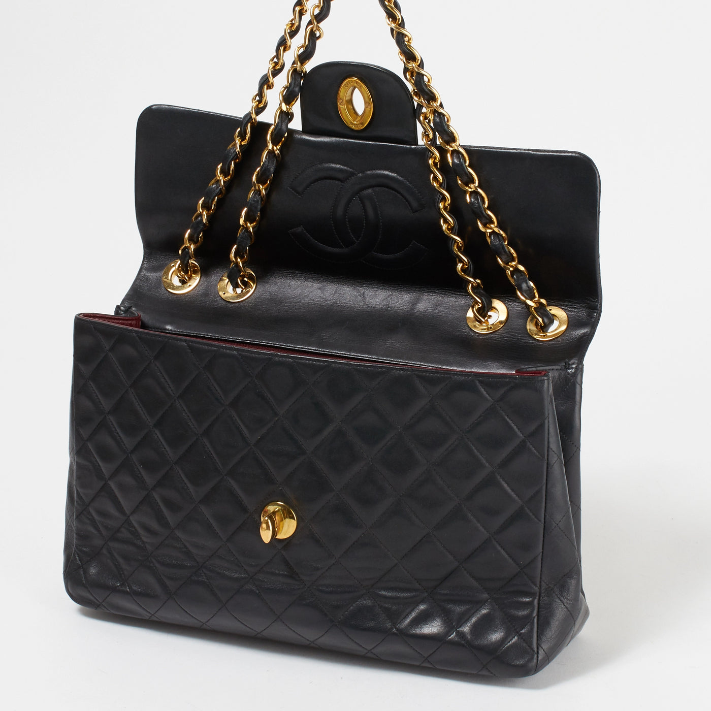 CHANEL/シャネル】デカマトラッセ チェーンショルダーバッグ CHANEL/シャネル】デカマトラッセ チェーンショルダーバッグ