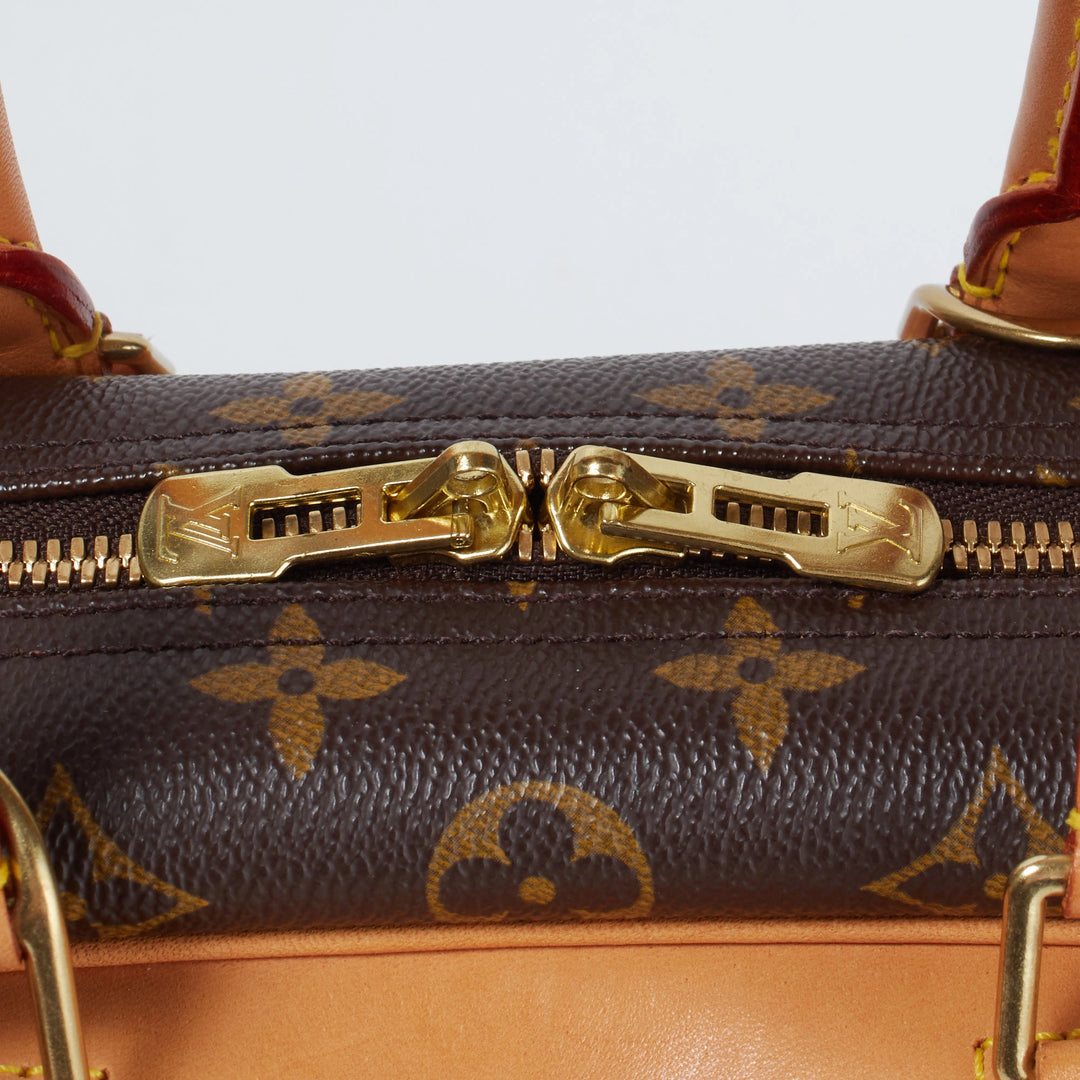 LOUIS VUITTON/ルイ・ヴィトン】モノグラム ドーヴィル ハンドバッグ LOUIS VUITTON/ルイ・ヴィトン】モノグラム ドーヴィル ハンドバッグ