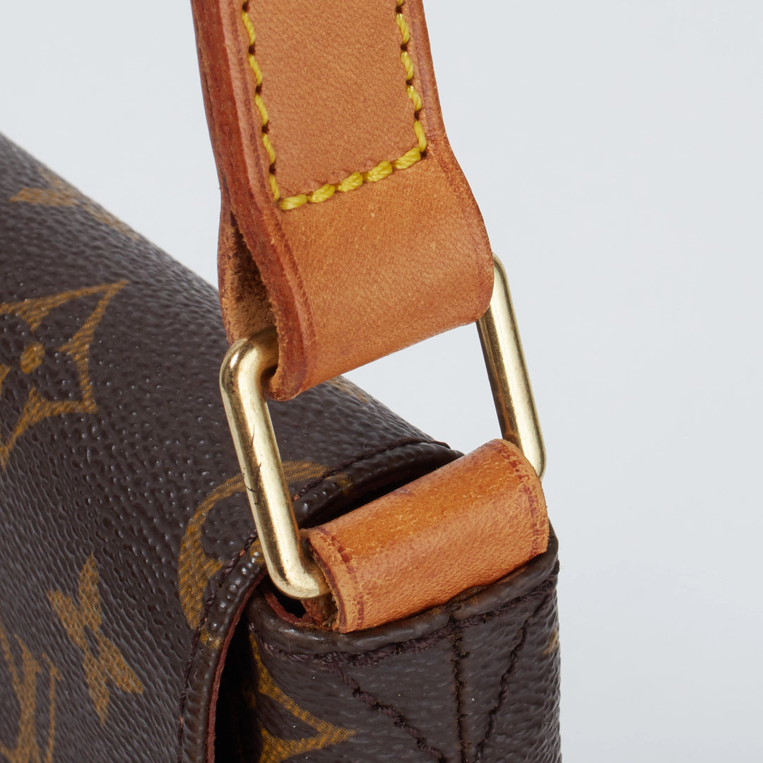 LOUIS VUITTON/ルイ・ヴィトン】モノグラム ミュゼットサルサ LOUIS VUITTON/ルイ・ヴィトン】モノグラム ミュゼットサルサ