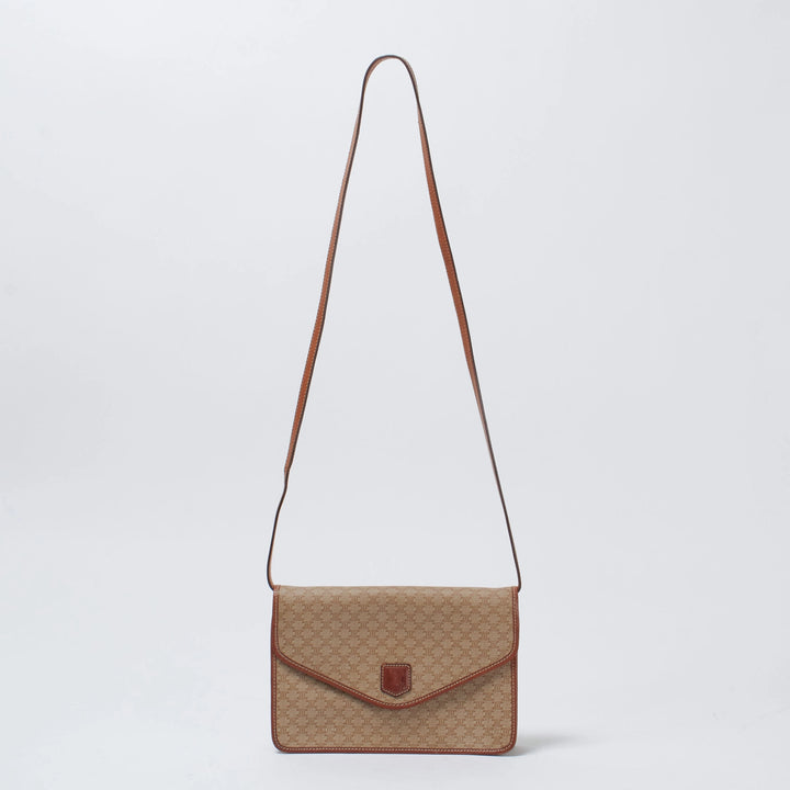 CELINE/セリーヌ】ベージュマカダム フラップショルダーバッグ / 斜