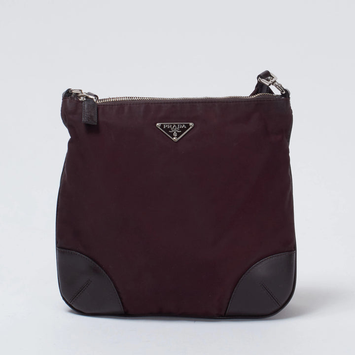 PRADA ショルダーバッグ ナイロン 三角プレート V166 VIAGGIO PRADA ショルダーバッグ ナイロン 三角プレート V166 VIAGGIO