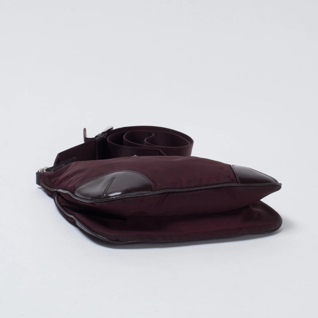 PRADA/プラダ】ナイロン 三角プレート ショルダーバッグ PRADA/プラダ】ナイロン 三角プレート ショルダーバッグ