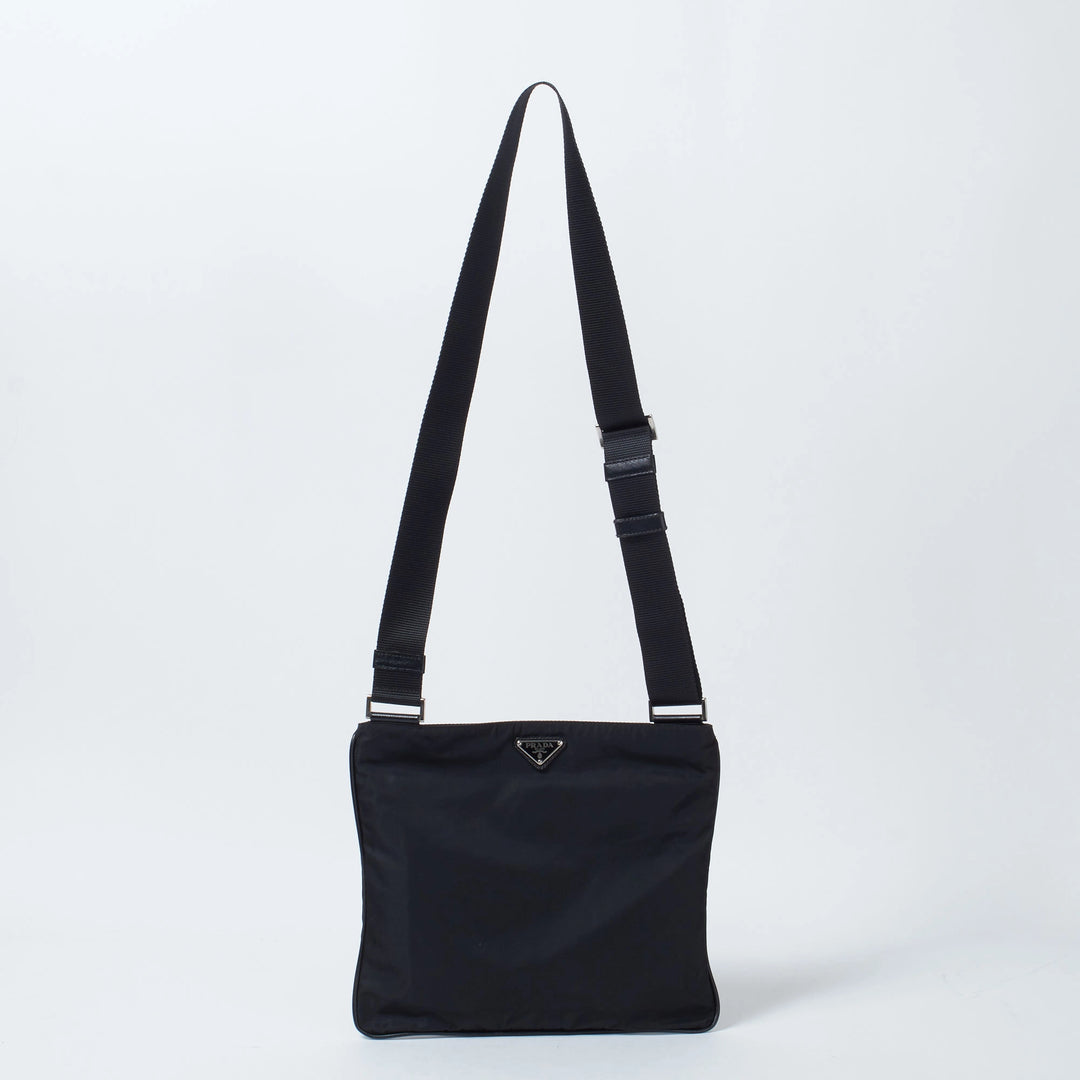 PRADA/プラダ】ナイロン 三角ロゴ ショルダーバッグ / 斜めがけ