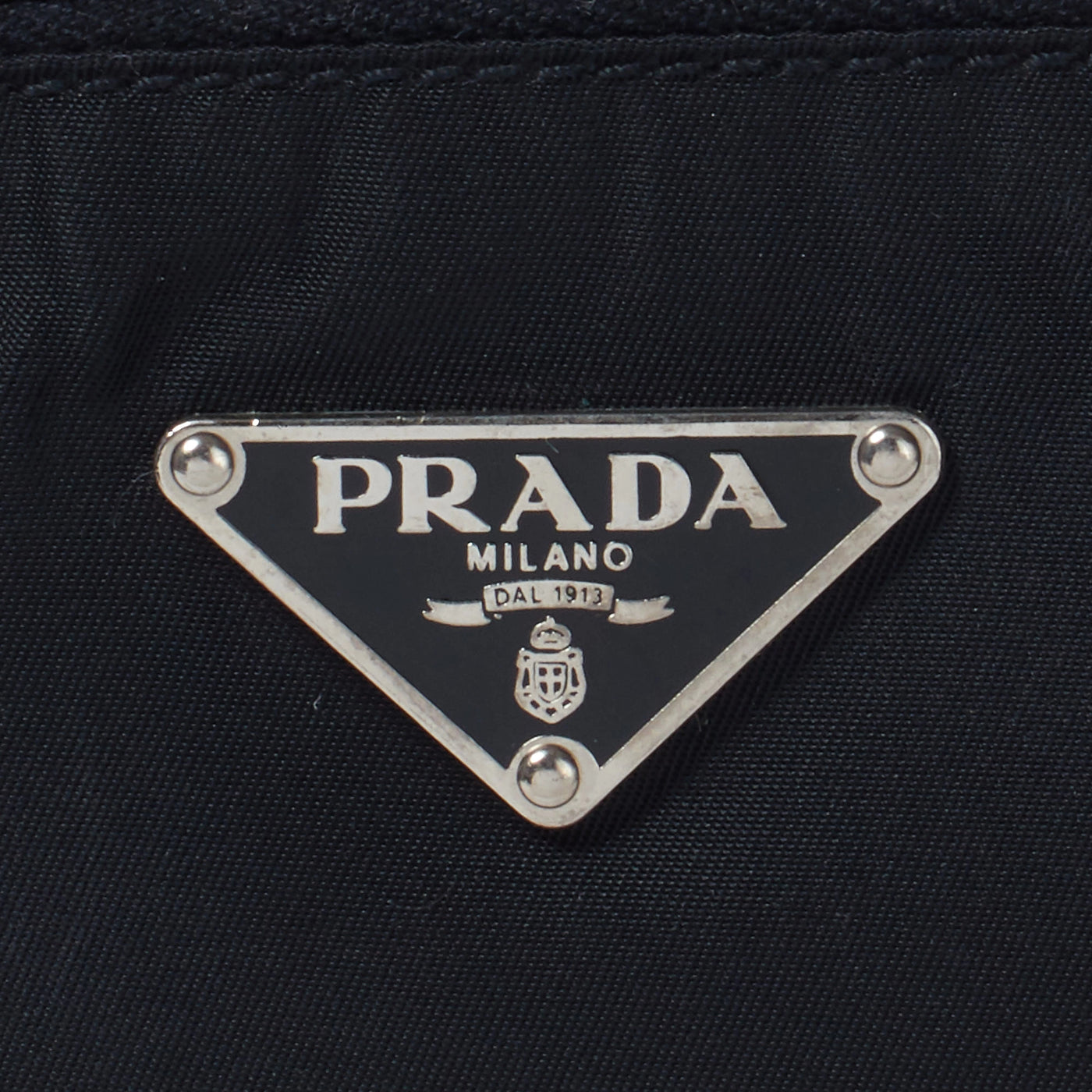 PRADA/プラダ】ナイロン BT7372 ショルダーバッグ｜ヴァルティークヴィンテージ【公式】｜レディースファッション通販 – VALTIQUE  VINTAGE TOKYO