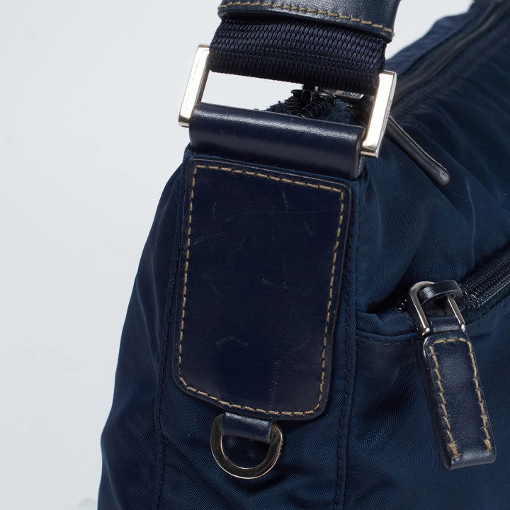 PRADA/プラダ】テスート 三角ロゴ ショルダーバッグ ネイビー｜ヴァル