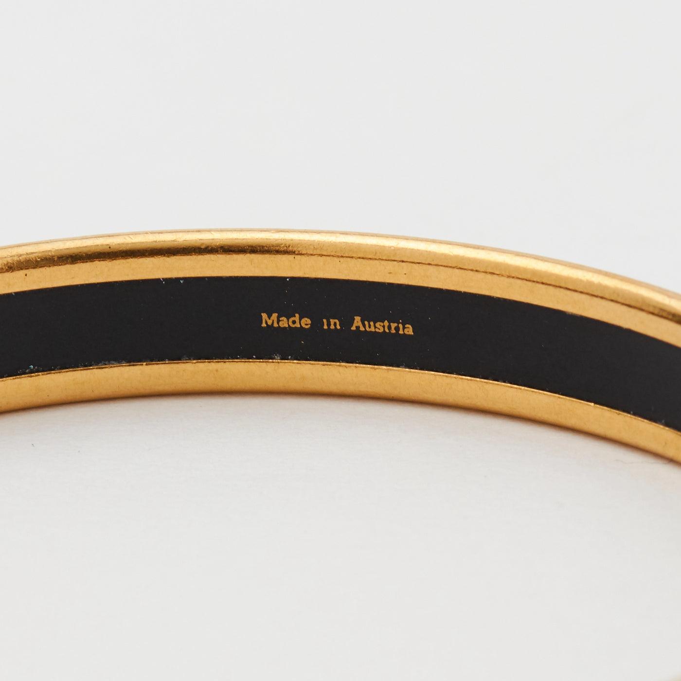 HERMES/エルメス】エマイユ 七宝焼き バングル ゴールド×ブラック HERMES/エルメス】エマイユ 七宝焼き バングル ゴールド×ブラック