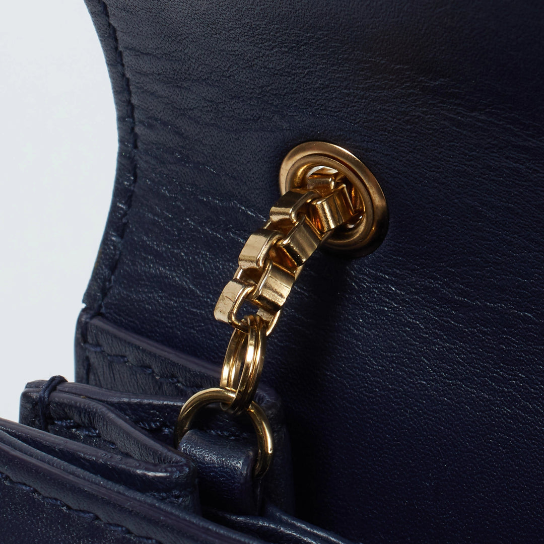 FERRAGAMO/フェラガモ】ガンチーニ ショルダーバッグ ネイビー｜ヴァル