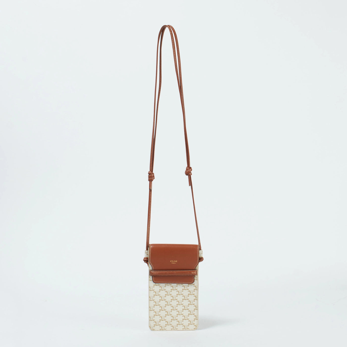 CELINE/セリーヌ】ホワイト トリオンフ柄 レザー スマホ CELINE/セリーヌ】ホワイト トリオンフ柄 レザー スマホ