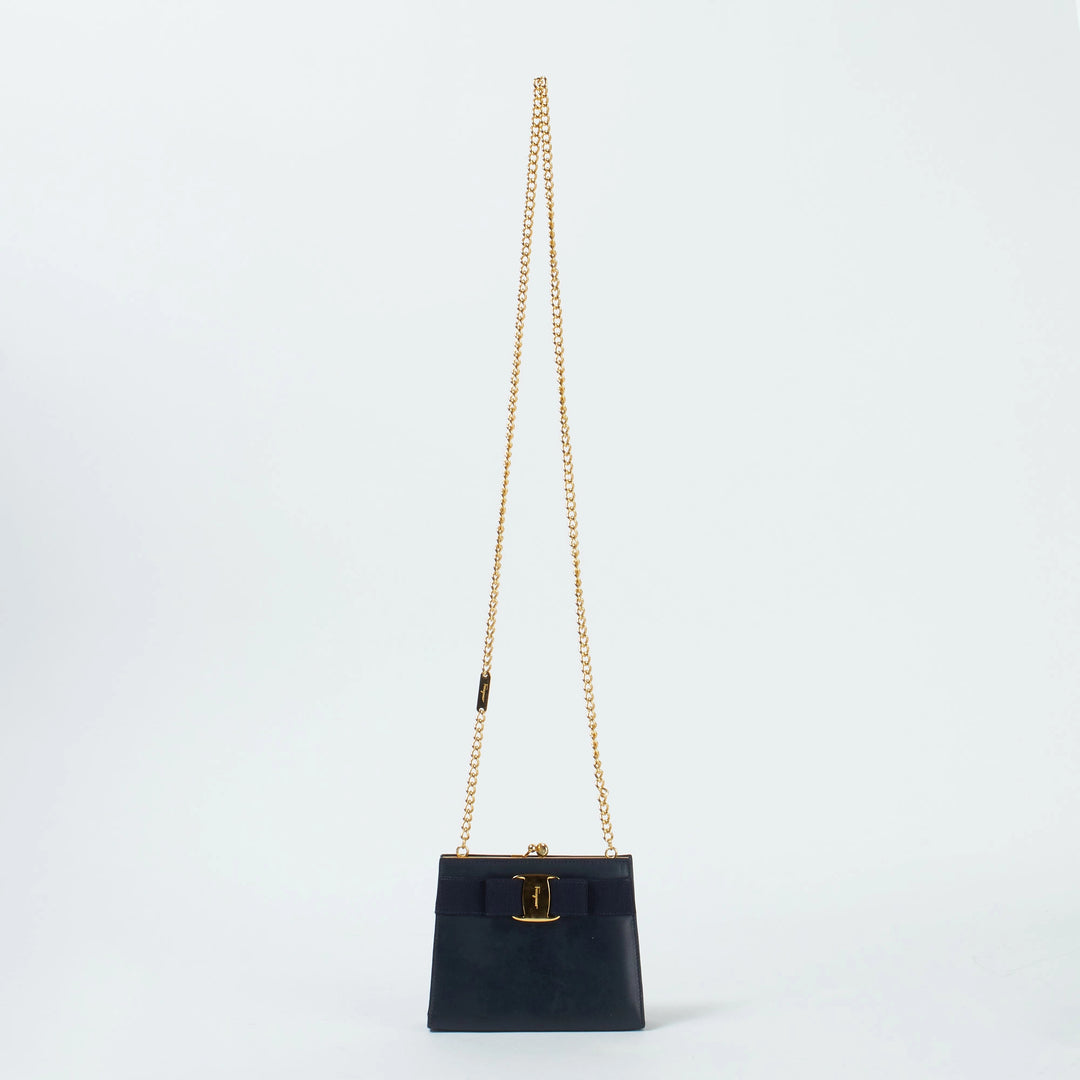 FERRAGAMO/フェラガモ】ヴァラ チェーンショルダーバッグ|ヴァル FERRAGAMO/フェラガモ】ヴァラ チェーンショルダーバッグ|ヴァル