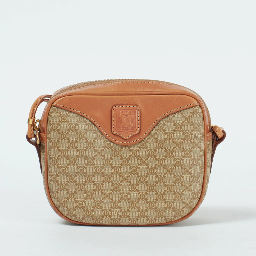 CELINE セリーヌ　マカダム　トリオンフ　タオルケット　ベージュ 新品 CELINE タオルケット ベージュ トリオンフ マカダム セリーヌ