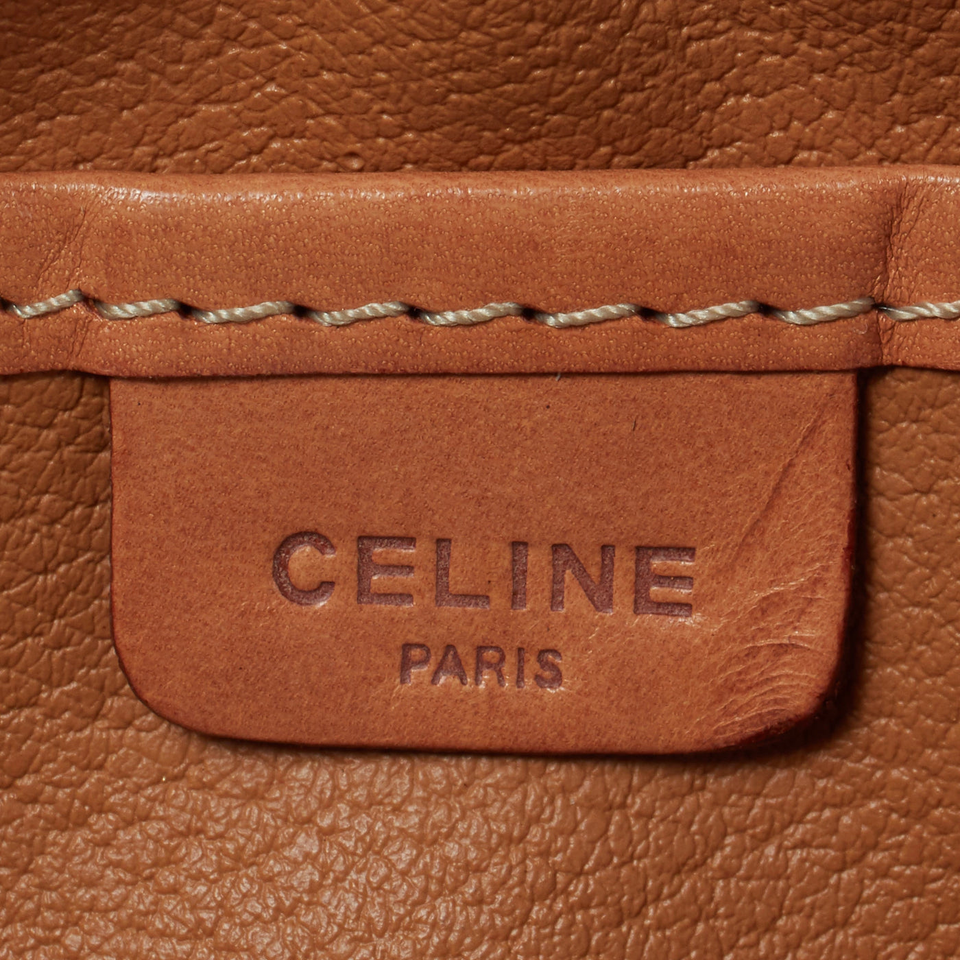 CELINE/セリーヌ】マカダム トリオンフロゴ ショルダーバッグ ベージュ｜ヴァルティークヴィンテージ【公式】｜レディースファッション通販 –  VALTIQUE VINTAGE TOKYO