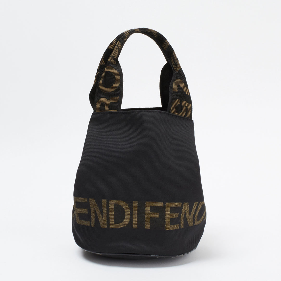 FENDI/フェンディ】ナイロン ハンドバッグ ブラック｜ヴァルティークヴィンテージ【公式】｜レディースファッション通販 – VALTIQUE  VINTAGE TOKYO