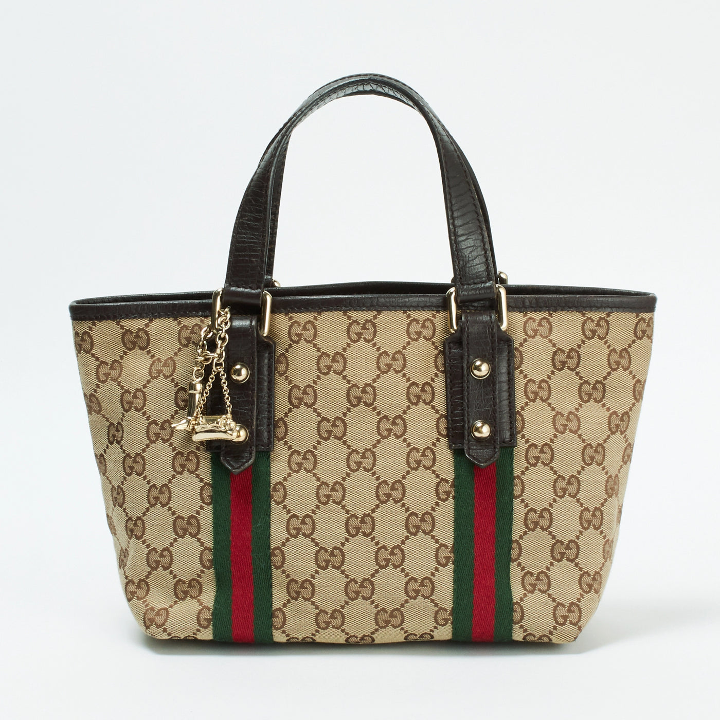 GUCCIトートバッグGGキャンバスシェリーラインチャーム付き GUCCIトートバッグGGキャンバスシェリーラインチャーム付き