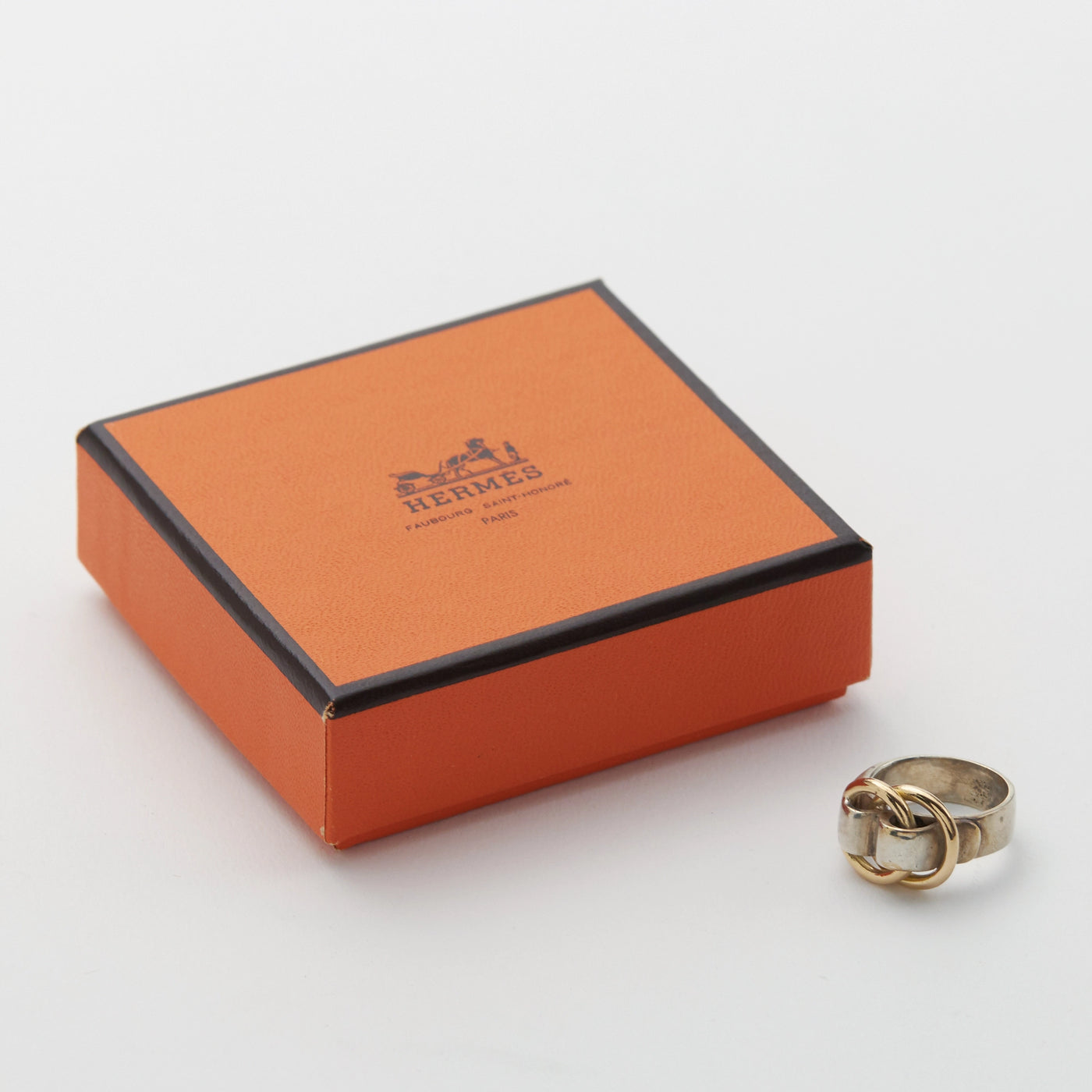 HERMES/エルメス】ドゥザノーリング K18/SV925 8.5号|ヴァル HERMES/エルメス】ドゥザノーリング K18/SV925 8.5号|ヴァル