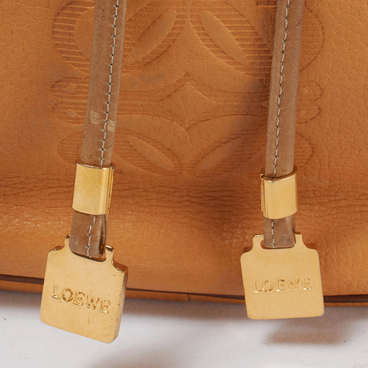 LOEWE/ロエベ】アナグラム 巾着型 ショルダーバッグ キャメル|ヴァル LOEWE/ロエベ】アナグラム 巾着型 ショルダーバッグ キャメル|ヴァル