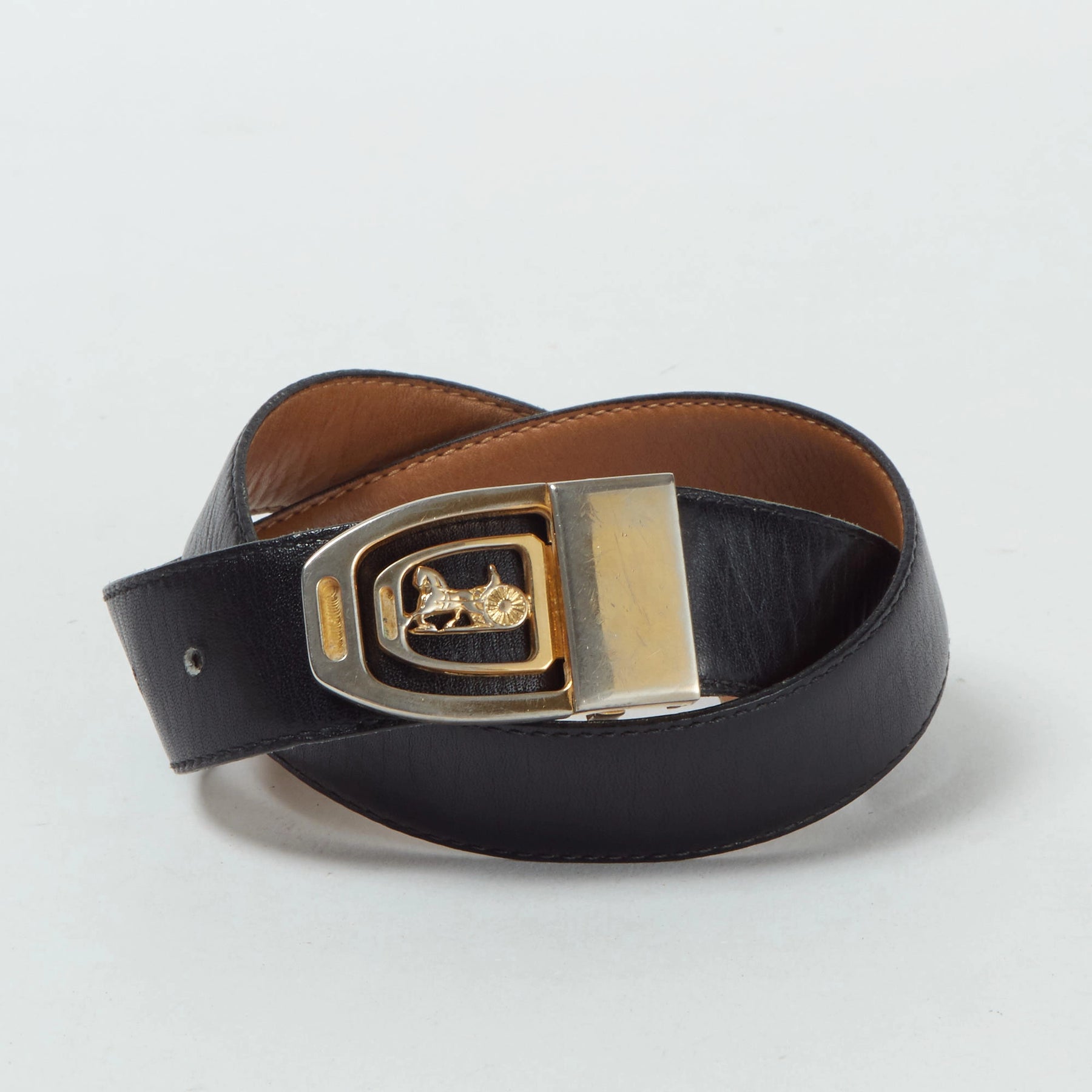 CELINE/セリーヌ】馬車金具 ゴールド金具 ベルト|ヴァルティーク CELINE/セリーヌ】馬車金具 ゴールド金具 ベルト|ヴァルティーク