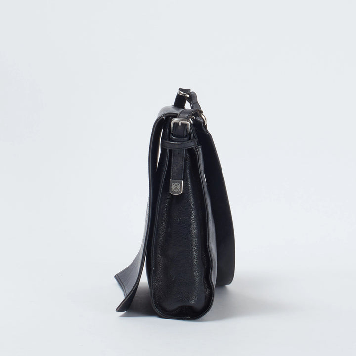 ロエベLOEWEショルダーバッグアナグラムブラック ロエベLOEWEショルダーバッグアナグラムブラック