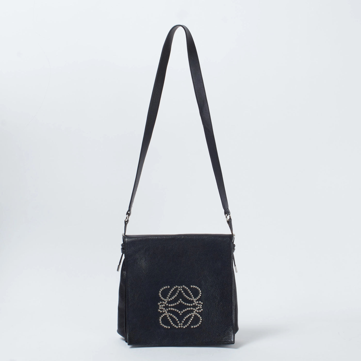 ロエベLOEWEショルダーバッグアナグラムブラック ロエベLOEWEショルダーバッグアナグラムブラック